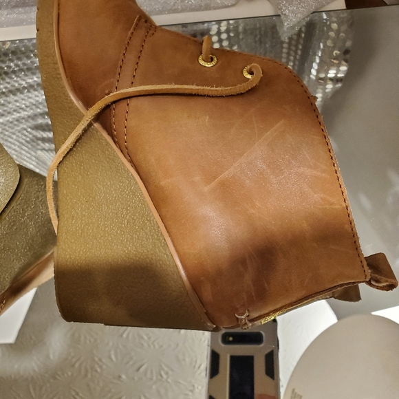 Sperry Topsiders Size 7 - Picture 6 of 9